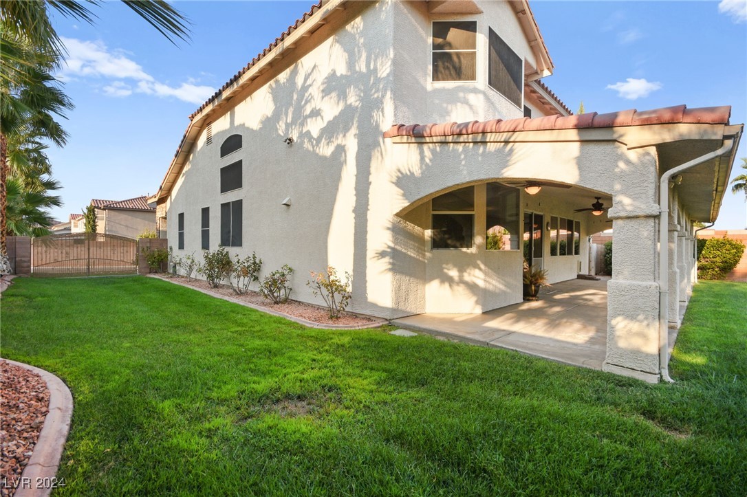 8093 Mosaic Harbor Avenue