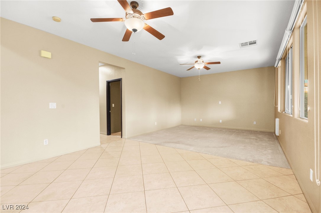 8093 Mosaic Harbor Avenue