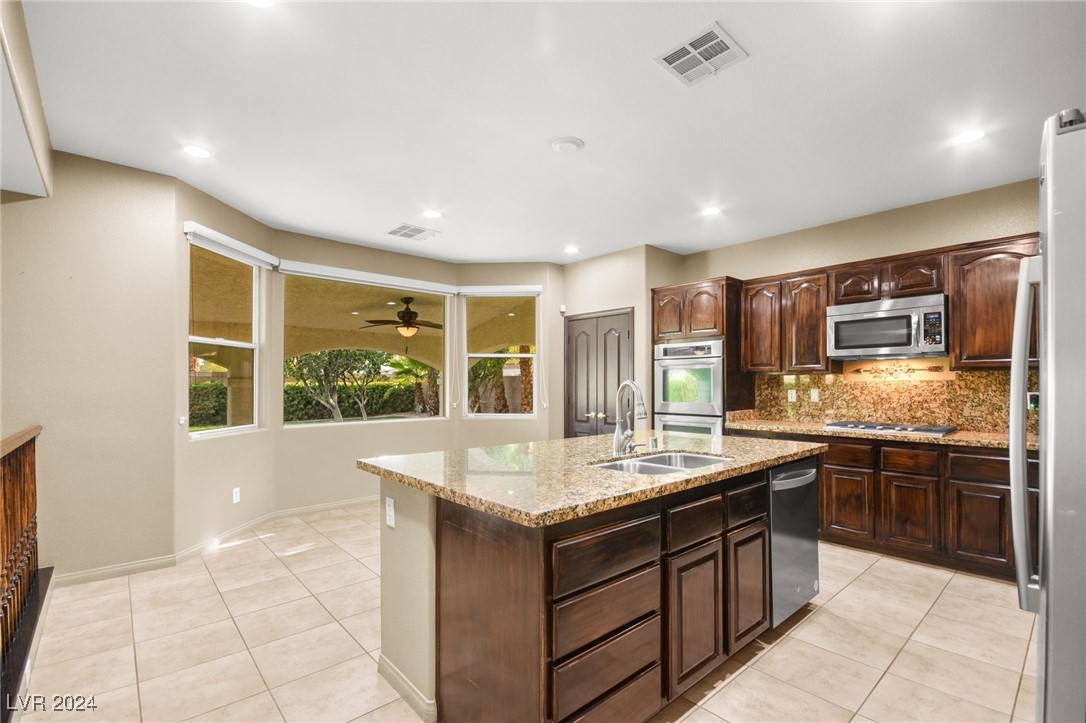 8093 Mosaic Harbor Avenue