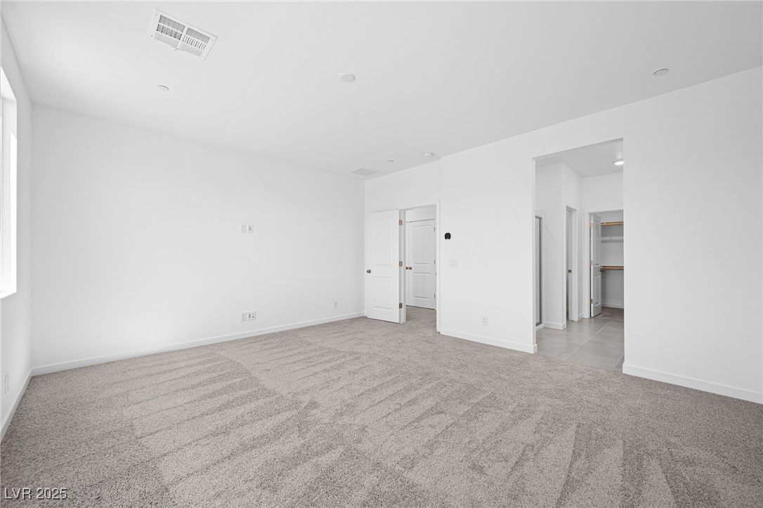 196 Freeport View Place