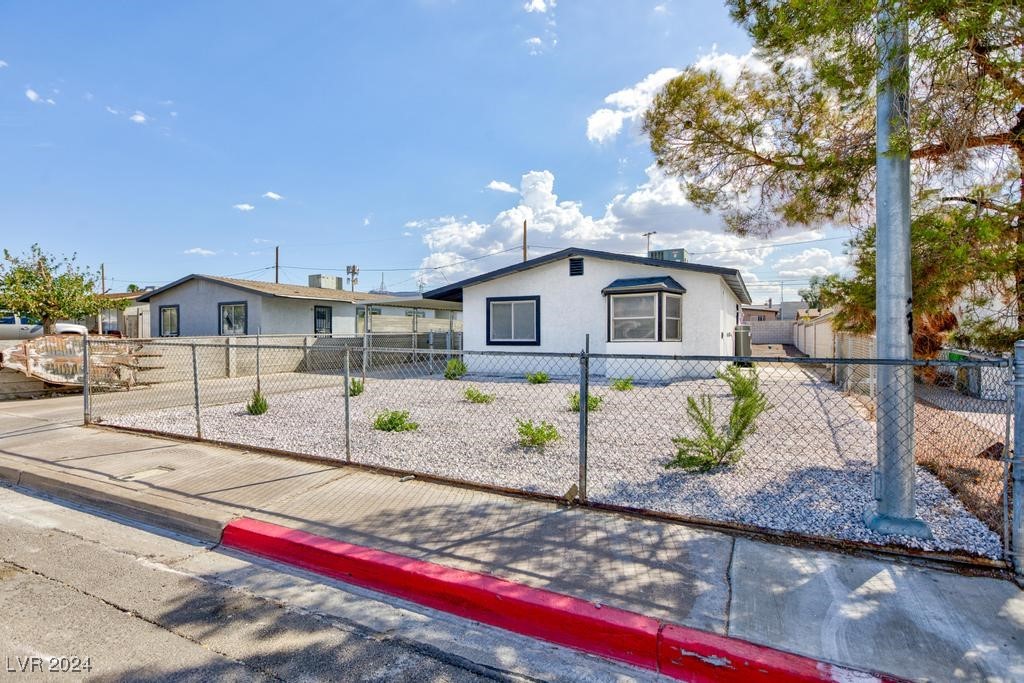 1337 Chestnut Street