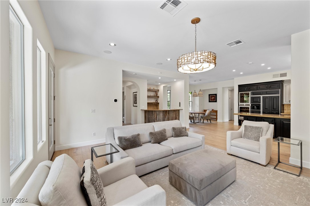 209 North Royal Ascot Drive