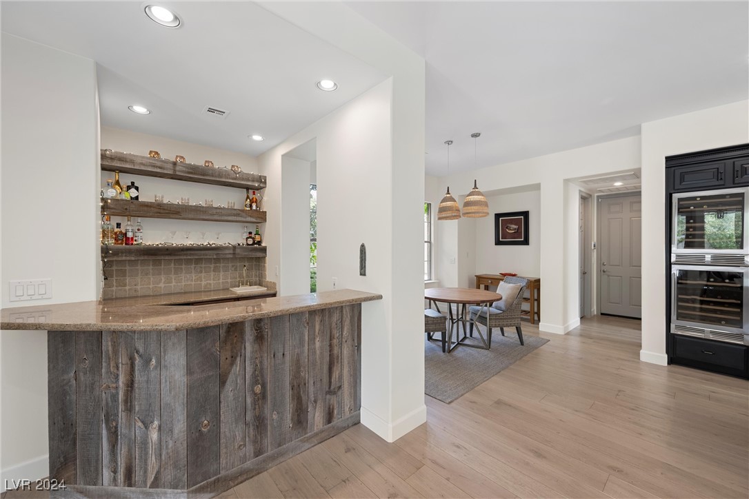 209 North Royal Ascot Drive