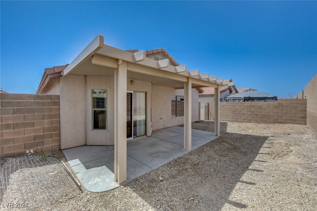 6536 Flatwoods Bay Court