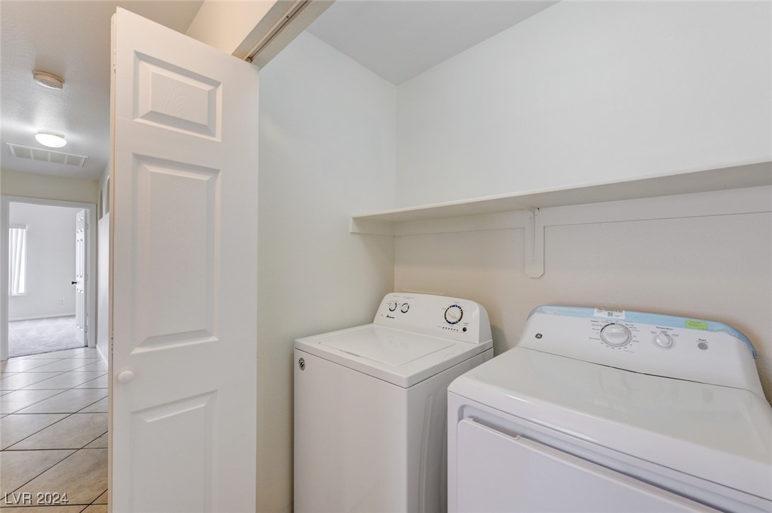 6536 Flatwoods Bay Court