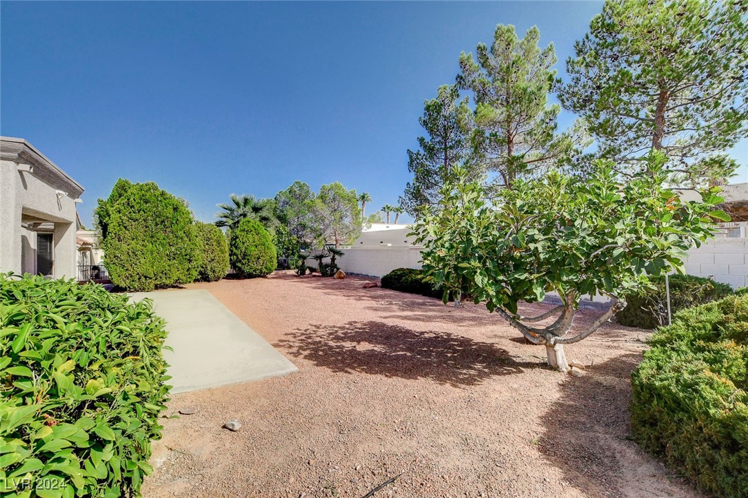 9513 Sundial Drive