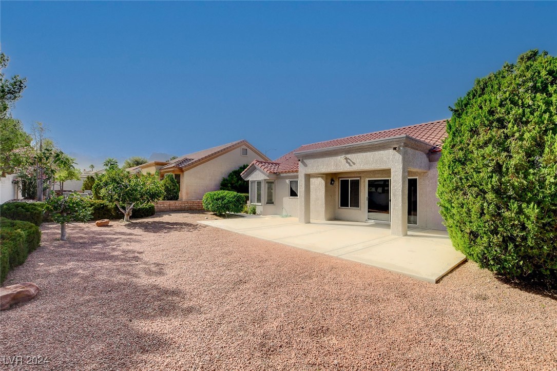 9513 Sundial Drive