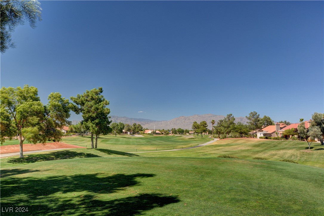 9513 Sundial Drive