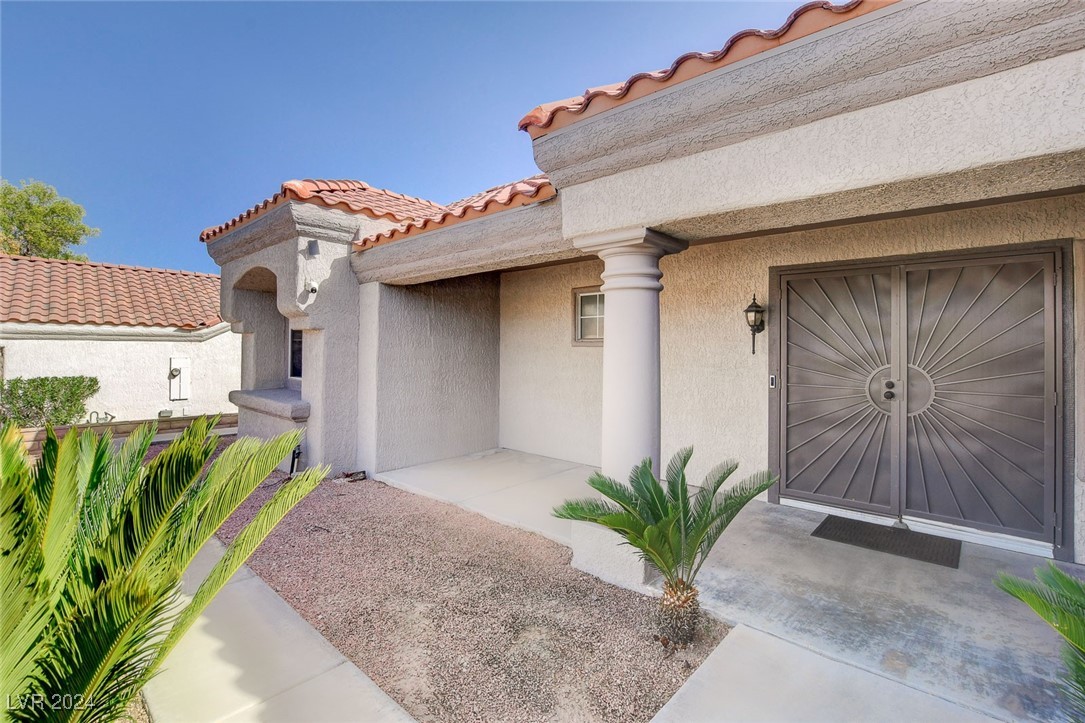 9513 Sundial Drive