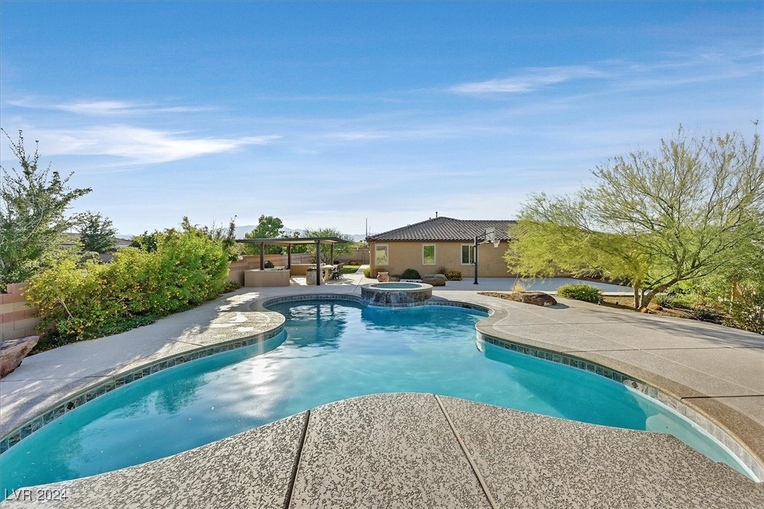 8417 Pine Glade Court