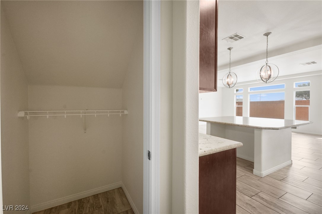 5579 Brimstone Hill Avenue