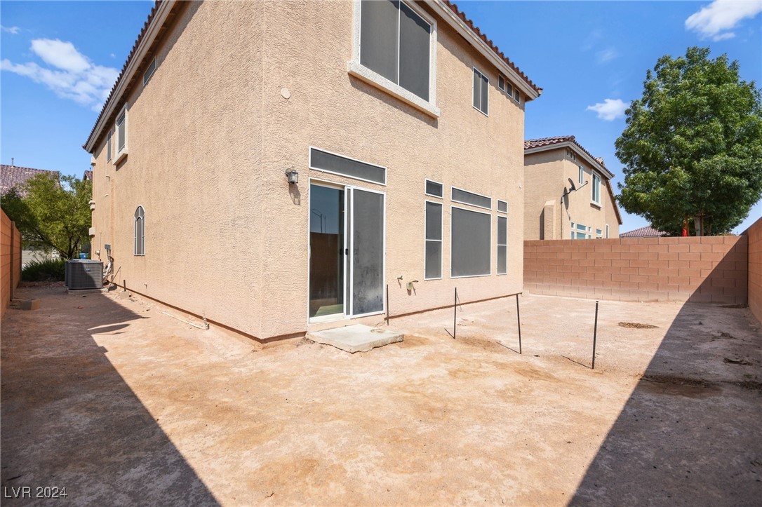 5579 Brimstone Hill Avenue