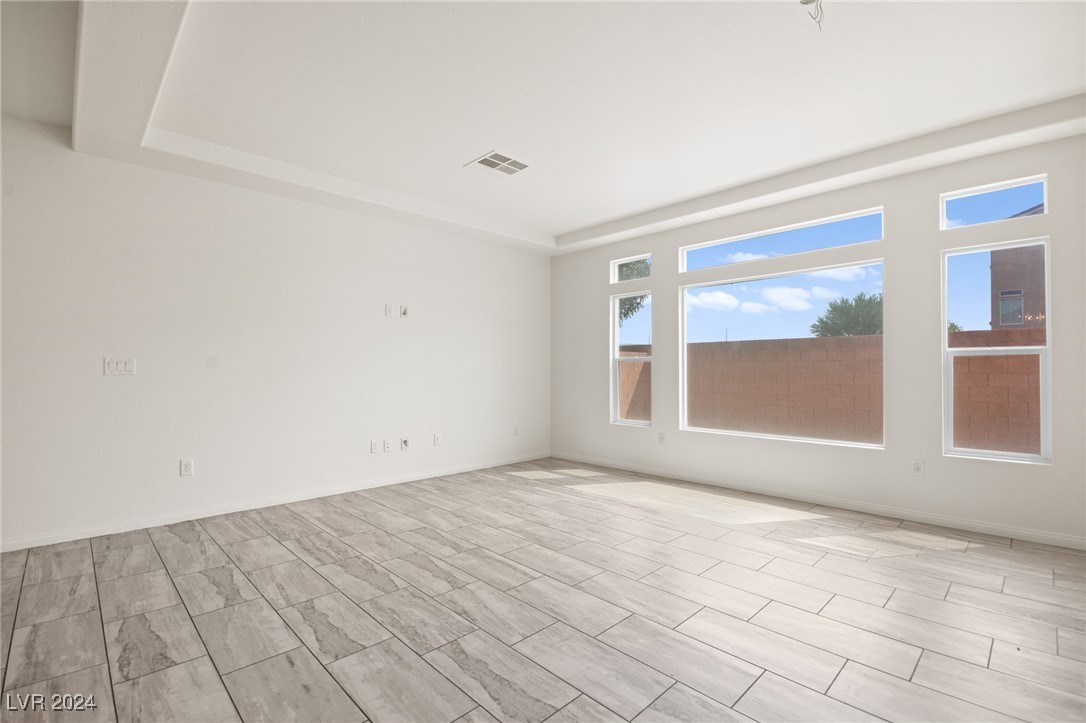 5579 Brimstone Hill Avenue