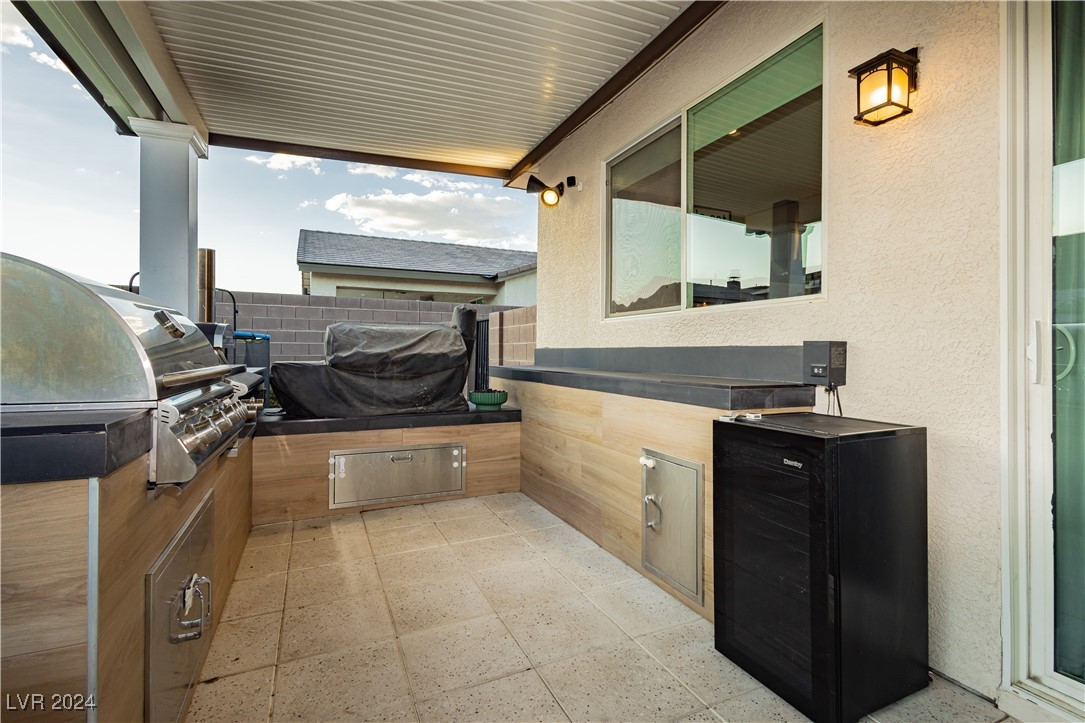 4729 North Park Street