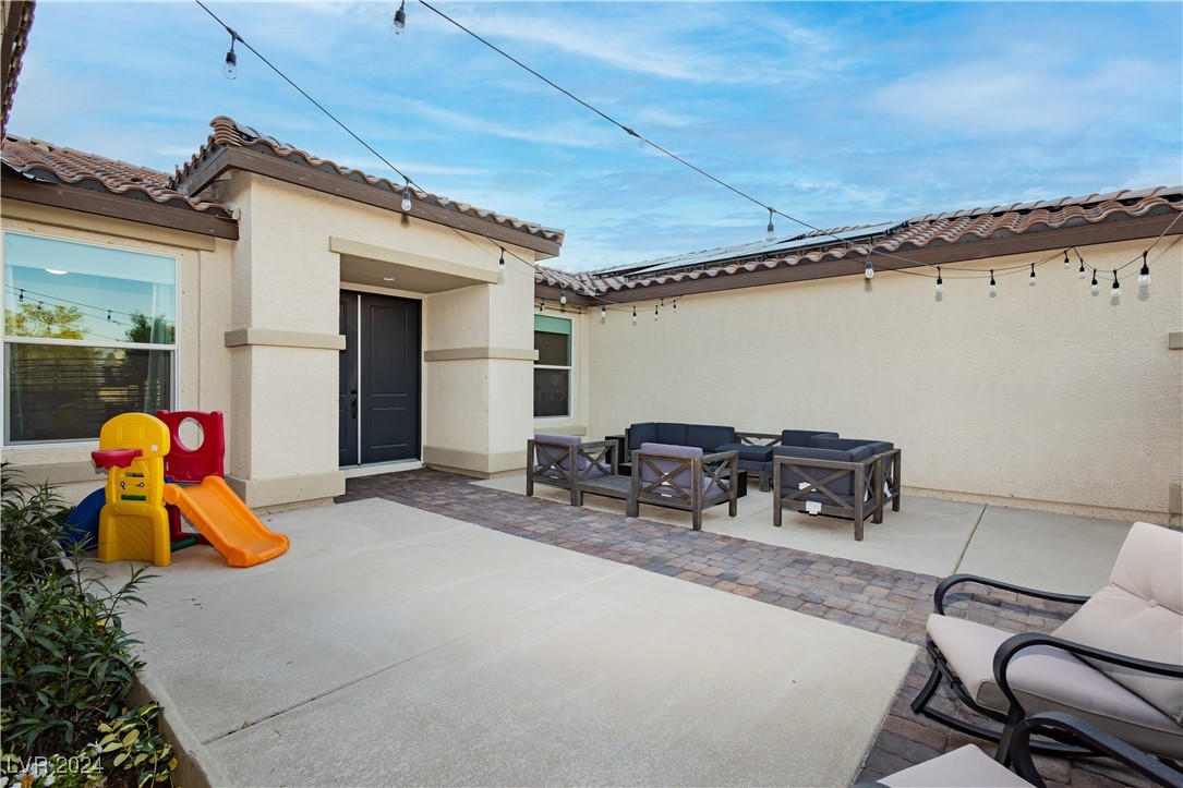 4729 North Park Street