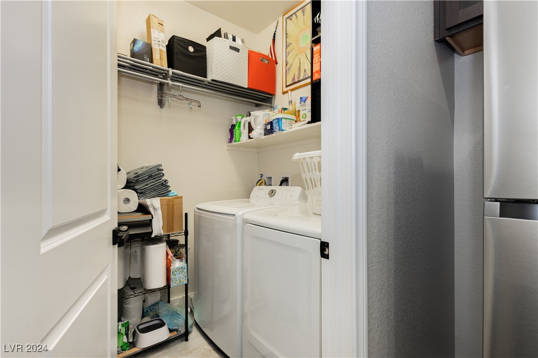 4729 North Park Street