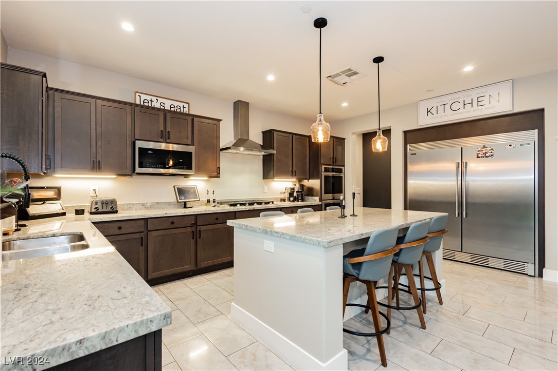 4729 North Park Street