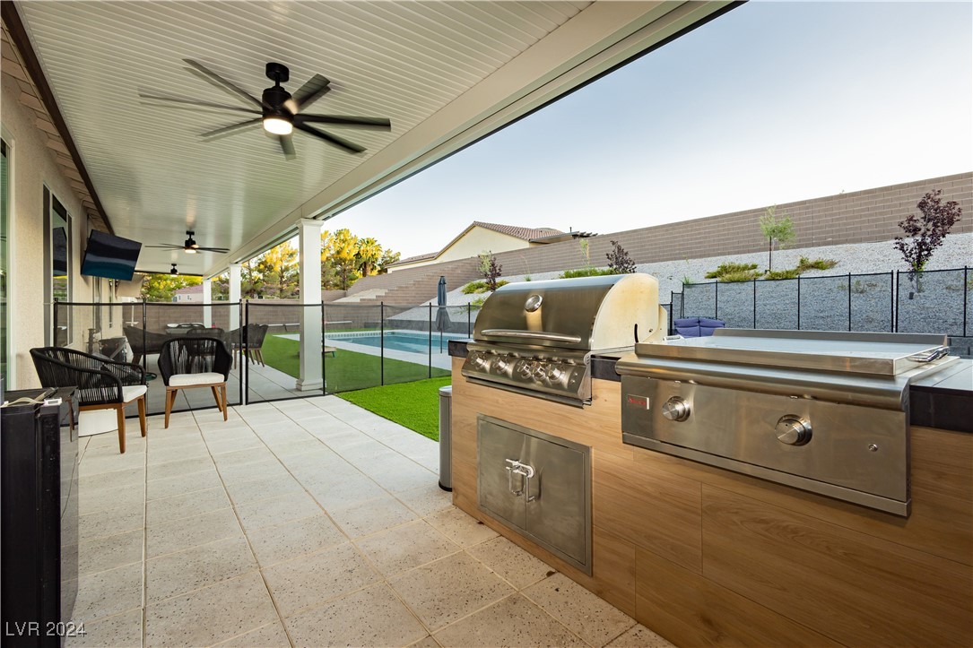 4729 North Park Street