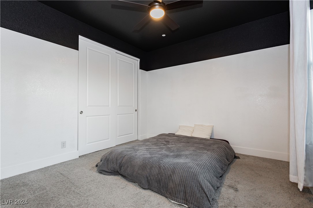 4729 North Park Street