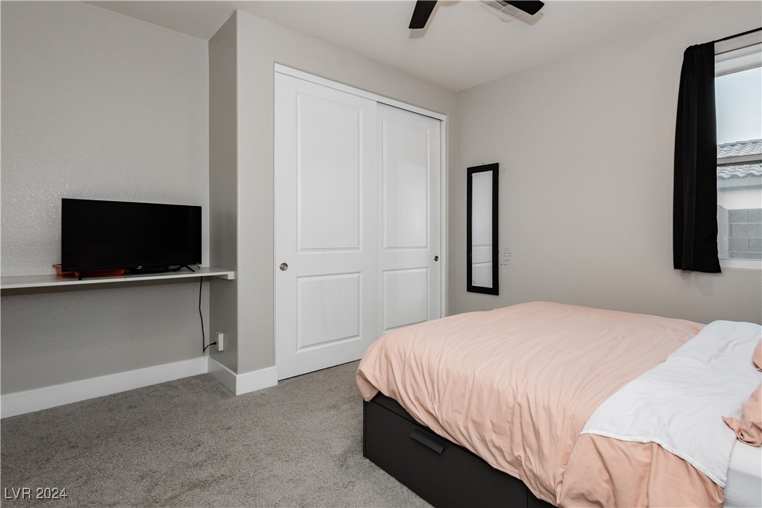 4729 North Park Street