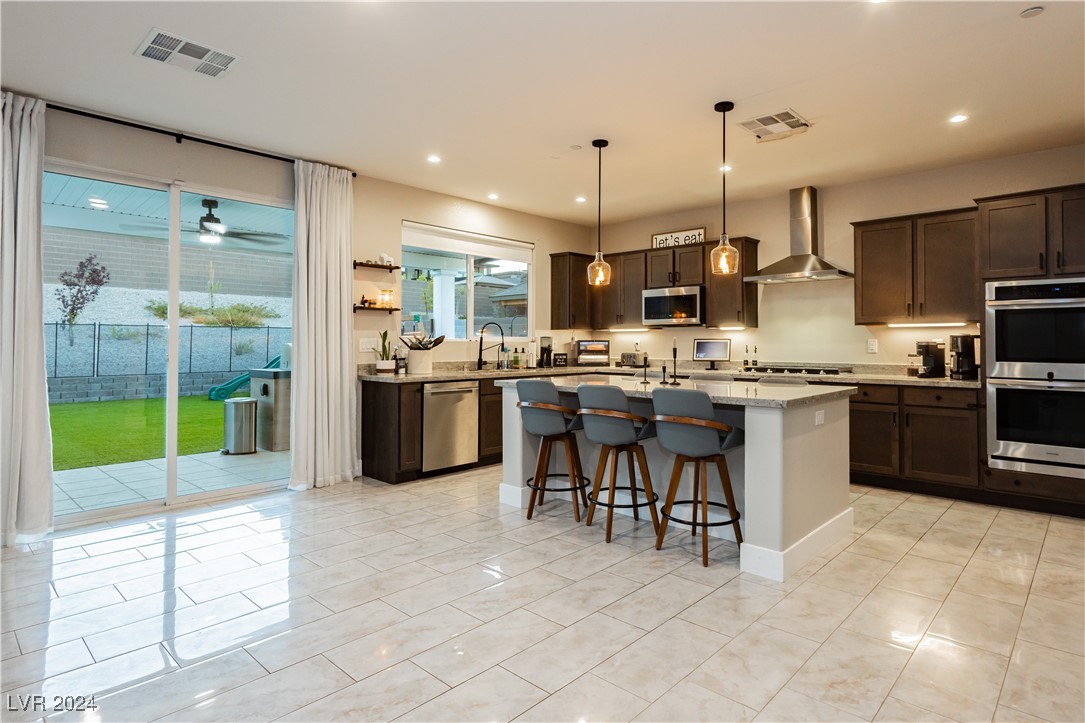 4729 North Park Street