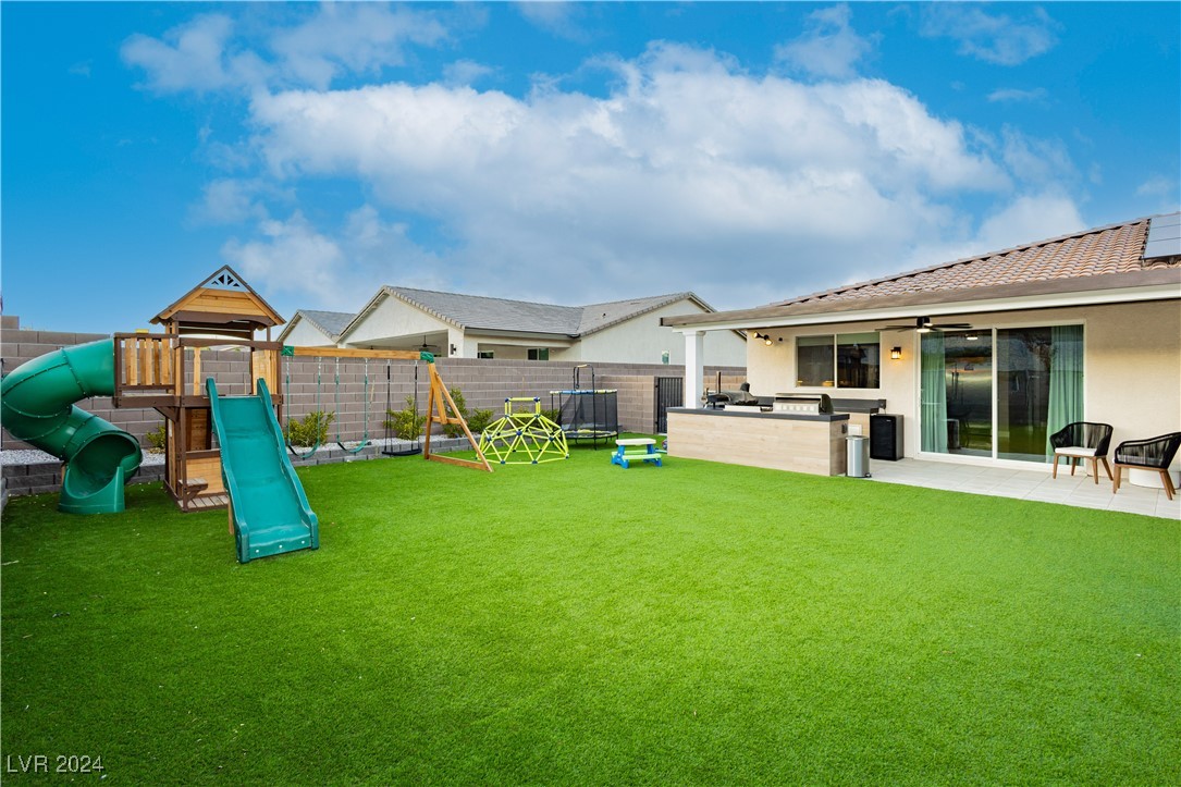 4729 North Park Street