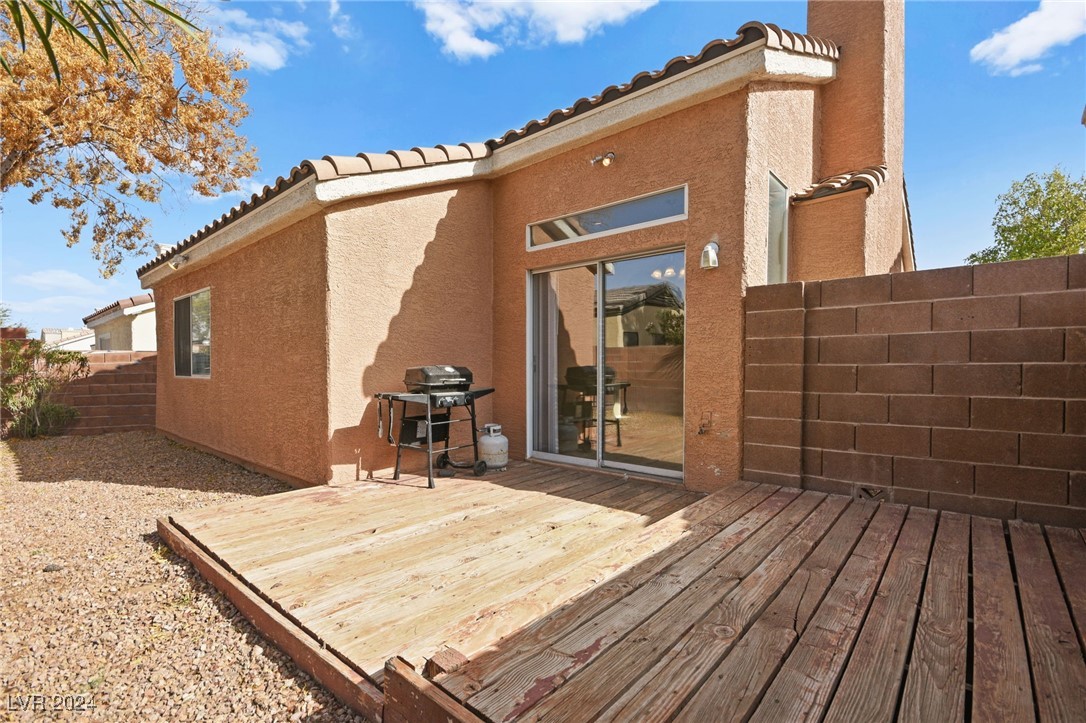 1912 Fossil Butte Way