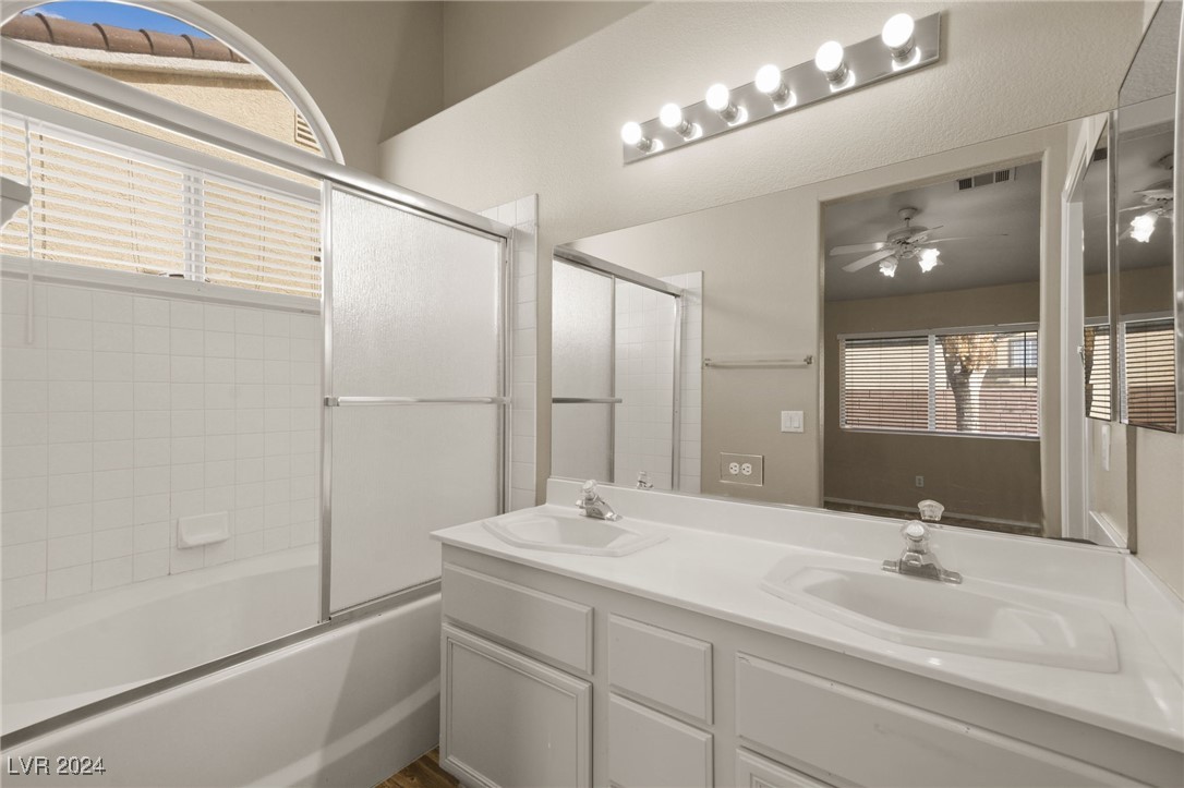 1912 Fossil Butte Way