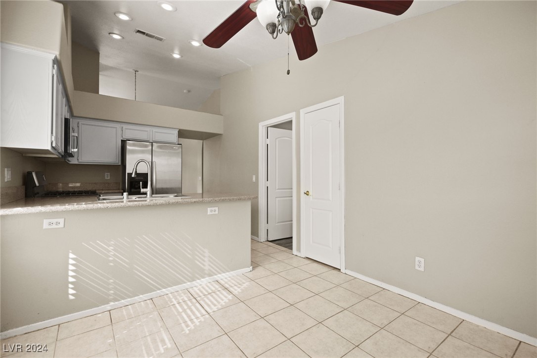 1912 Fossil Butte Way