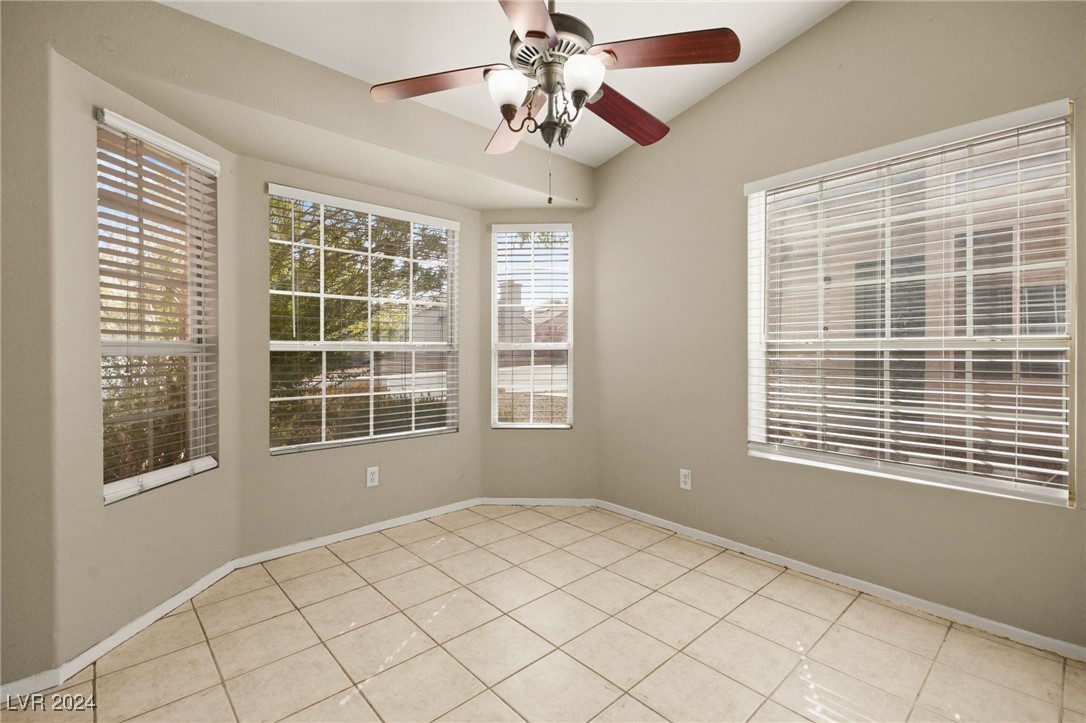 1912 Fossil Butte Way