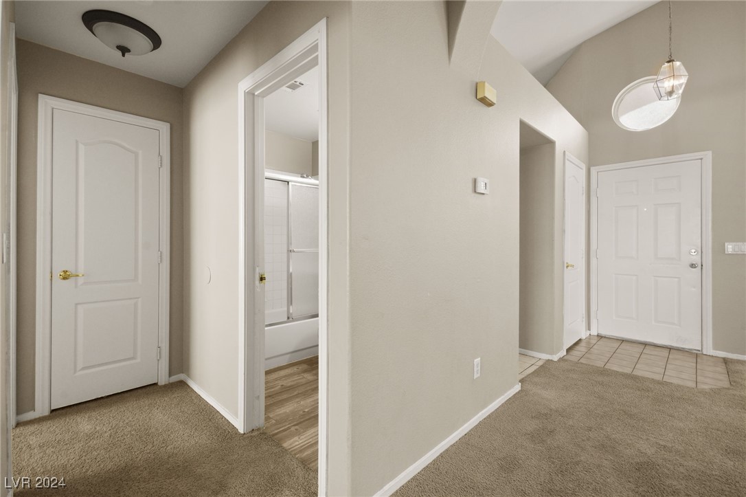 1912 Fossil Butte Way