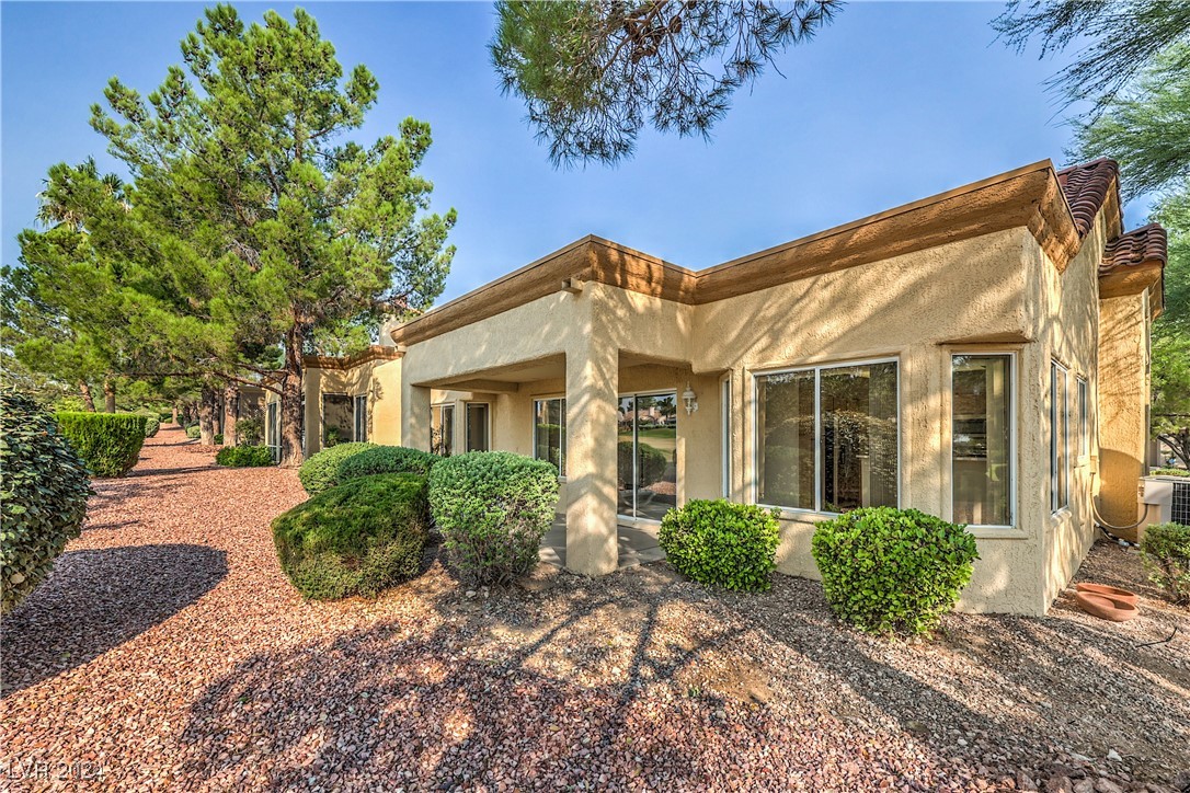9525 Eagle Valley Drive
