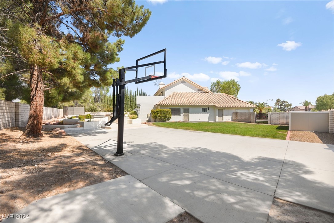 9612 Runaway Court