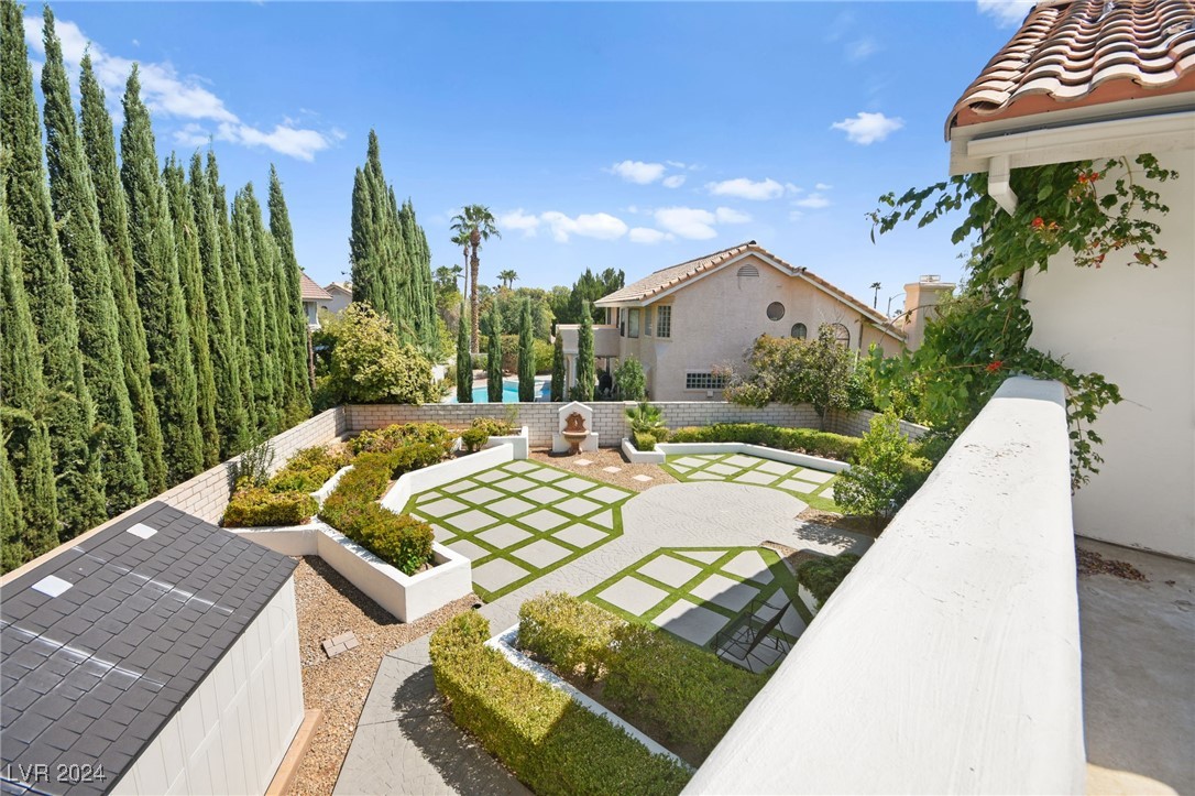 9612 Runaway Court