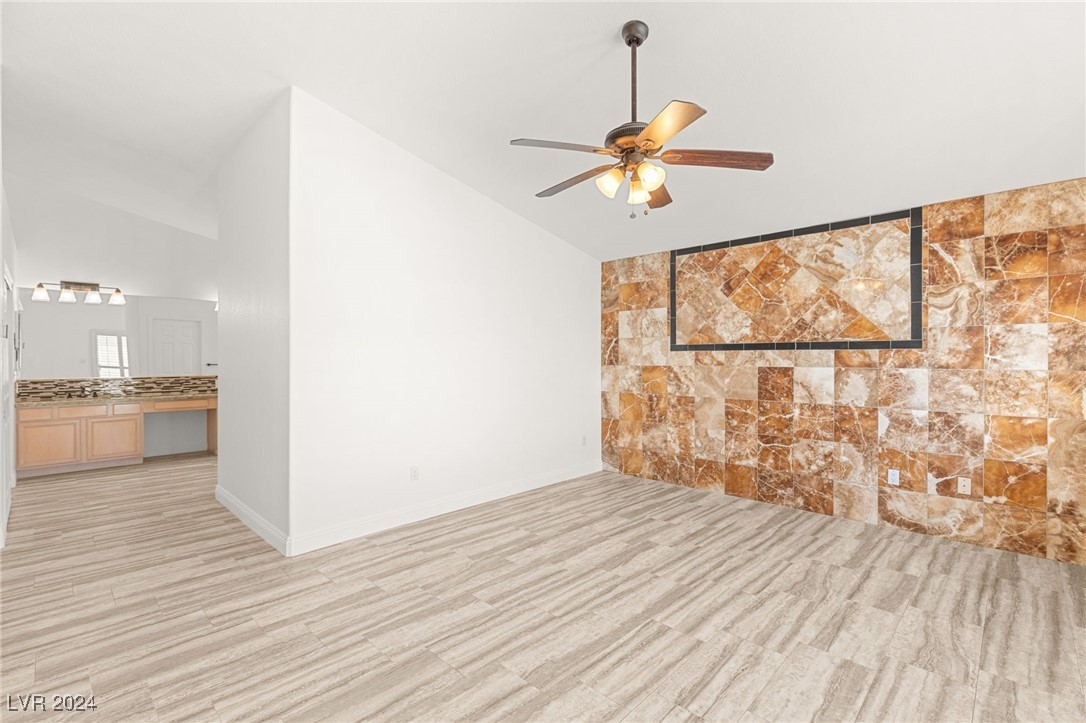 4190 Squaw Creek Court