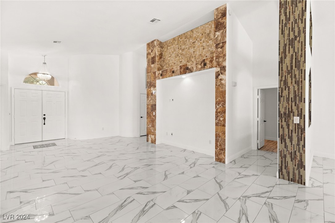 4190 Squaw Creek Court