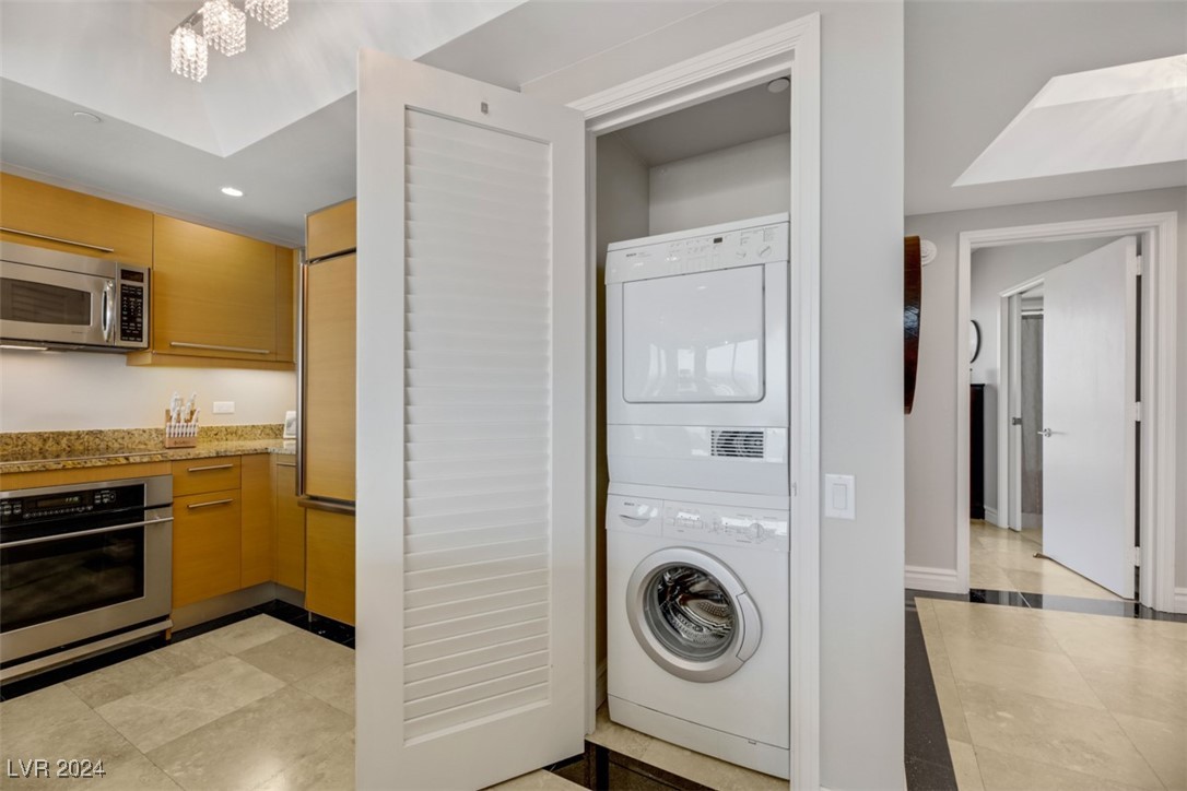 322 Karen Avenue 4001