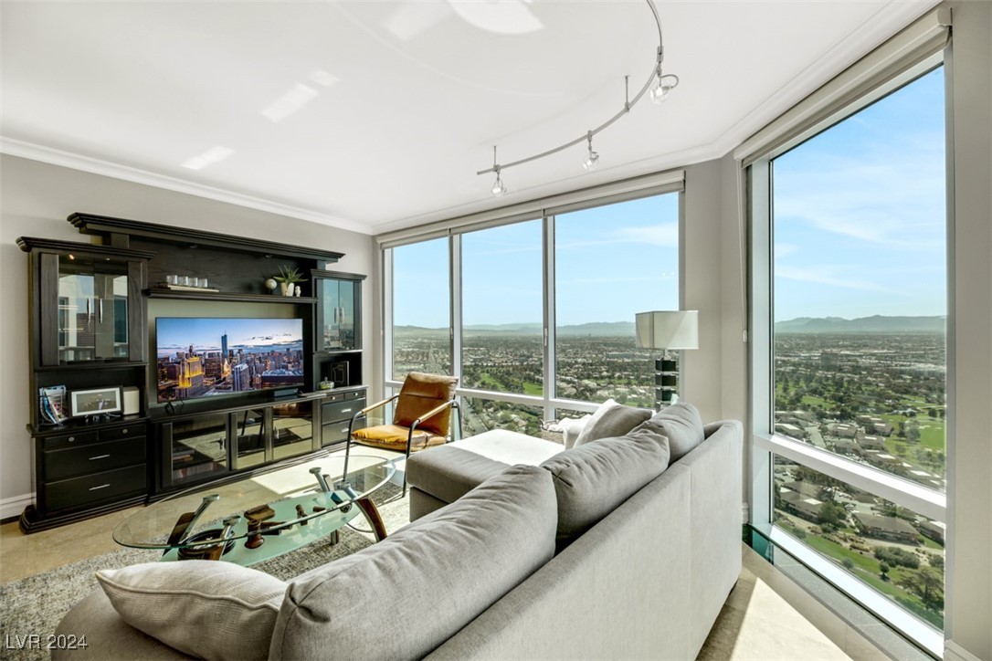 322 Karen Avenue 4001