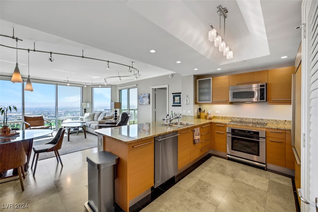 322 Karen Avenue 4001