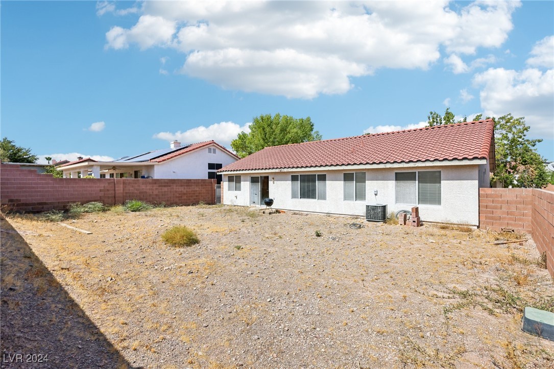 725 Breezy Ridge Drive