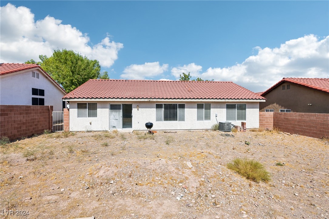 725 Breezy Ridge Drive