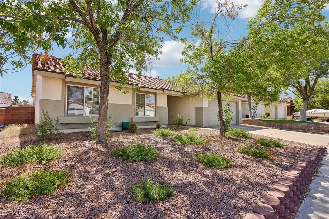 725 Breezy Ridge Drive