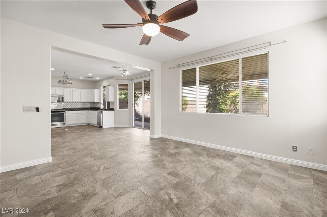 9948 Canyon Peak Drive