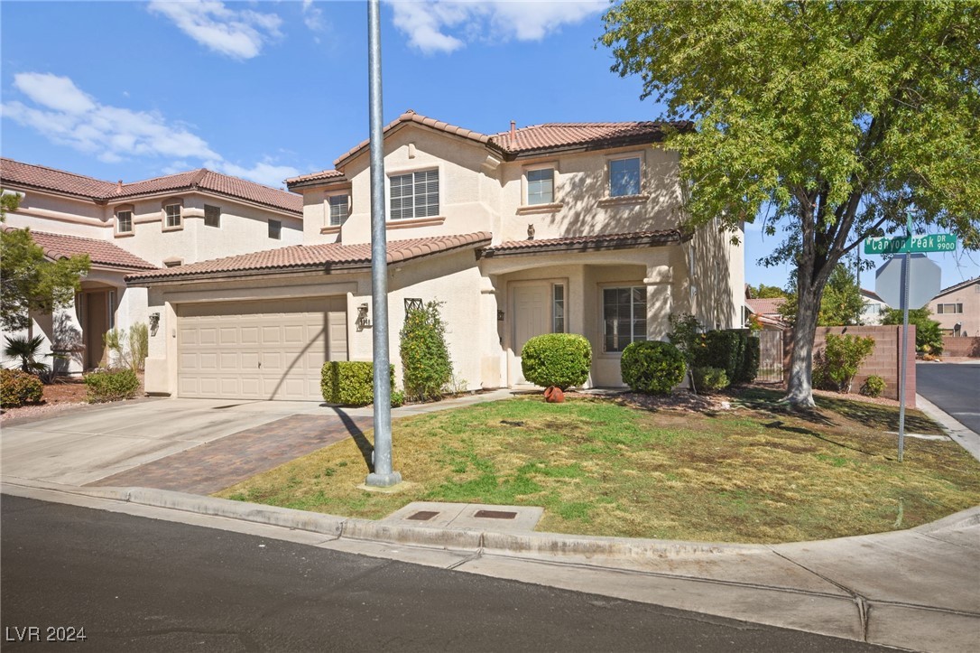 9948 Canyon Peak Drive