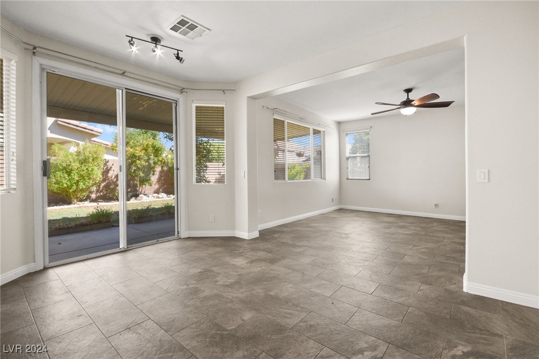 9948 Canyon Peak Drive