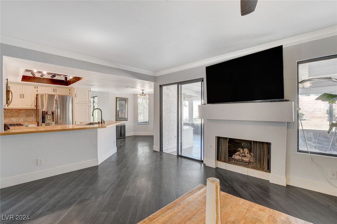 9004 Moss Creek Circle