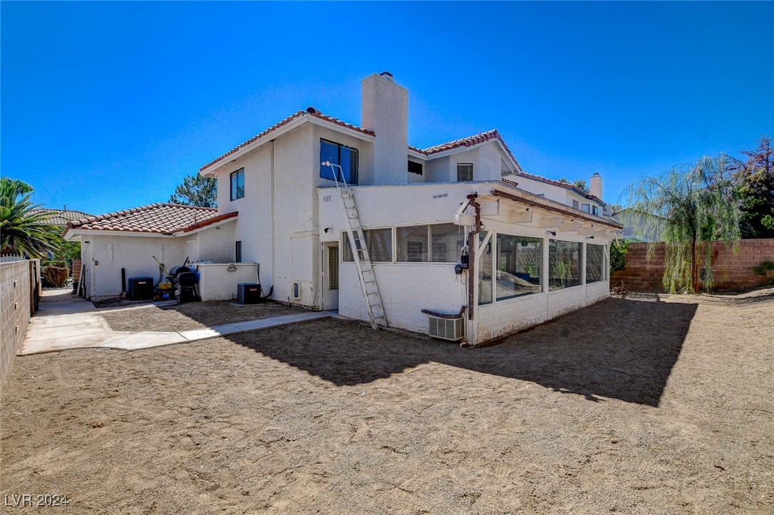 9004 Moss Creek Circle