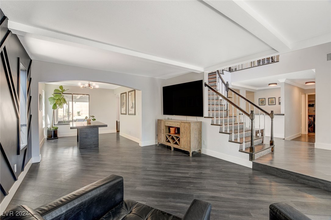 9004 Moss Creek Circle
