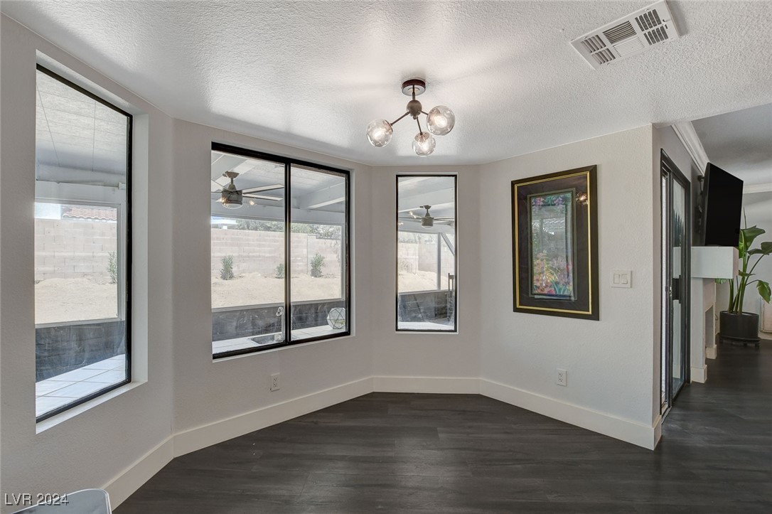 9004 Moss Creek Circle