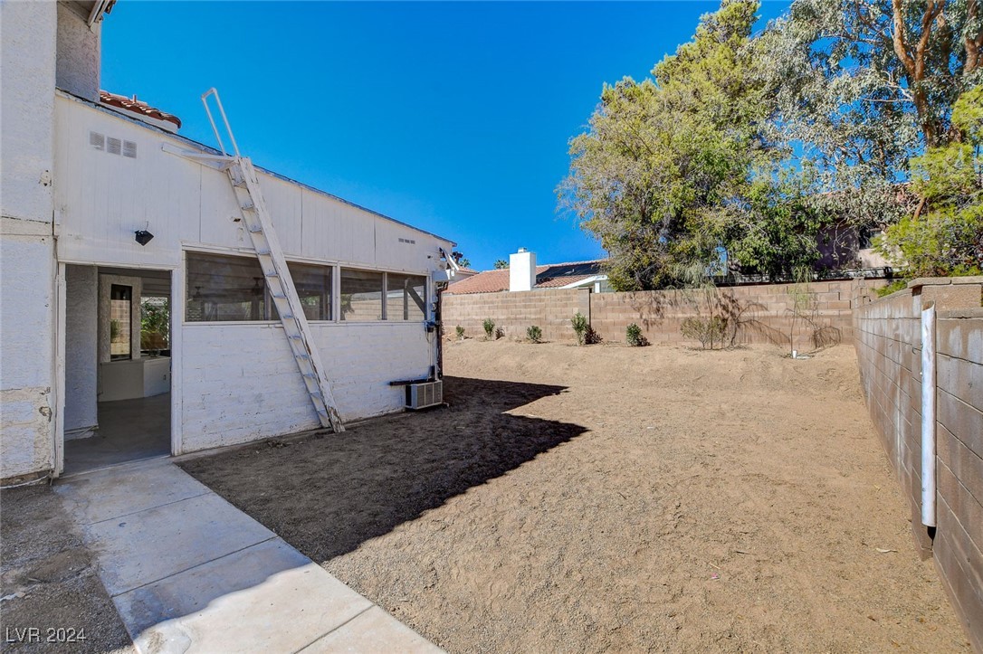 9004 Moss Creek Circle